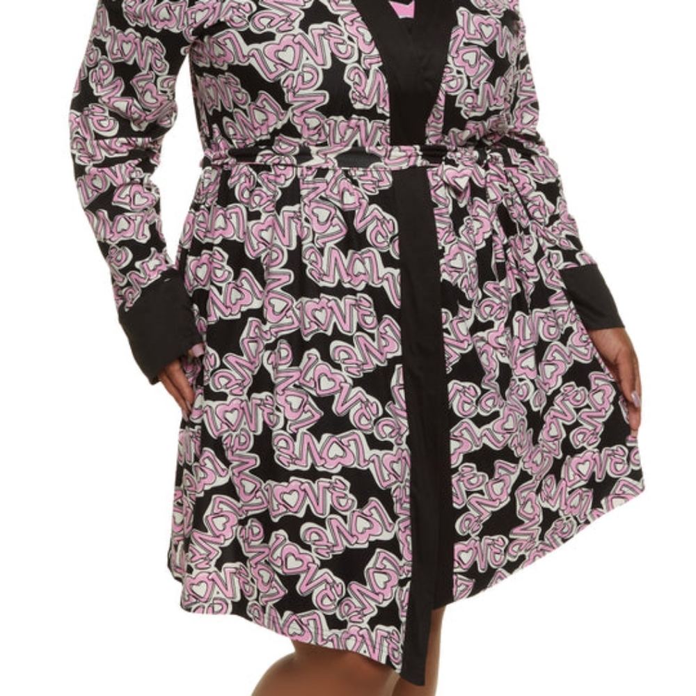 'Love' Robe Set - Picture 2 of 2